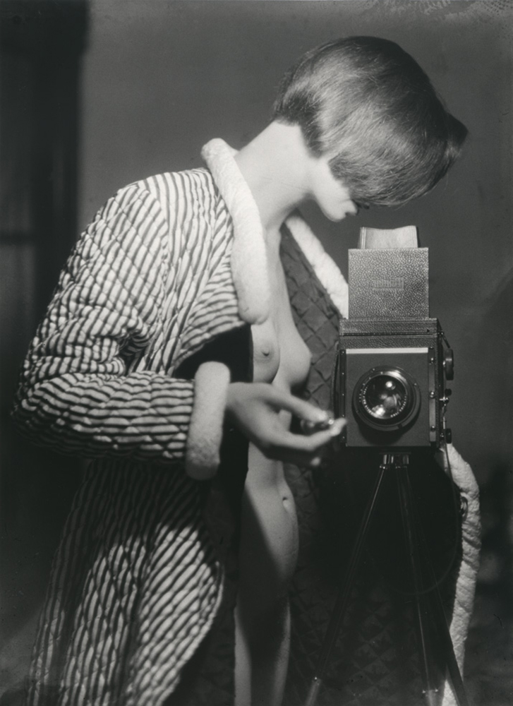 Marianne Breslauer, Autoportrait (“Die Fotografin”), 1933 © Marianne Breslauer / Fotostiftung Schweiz